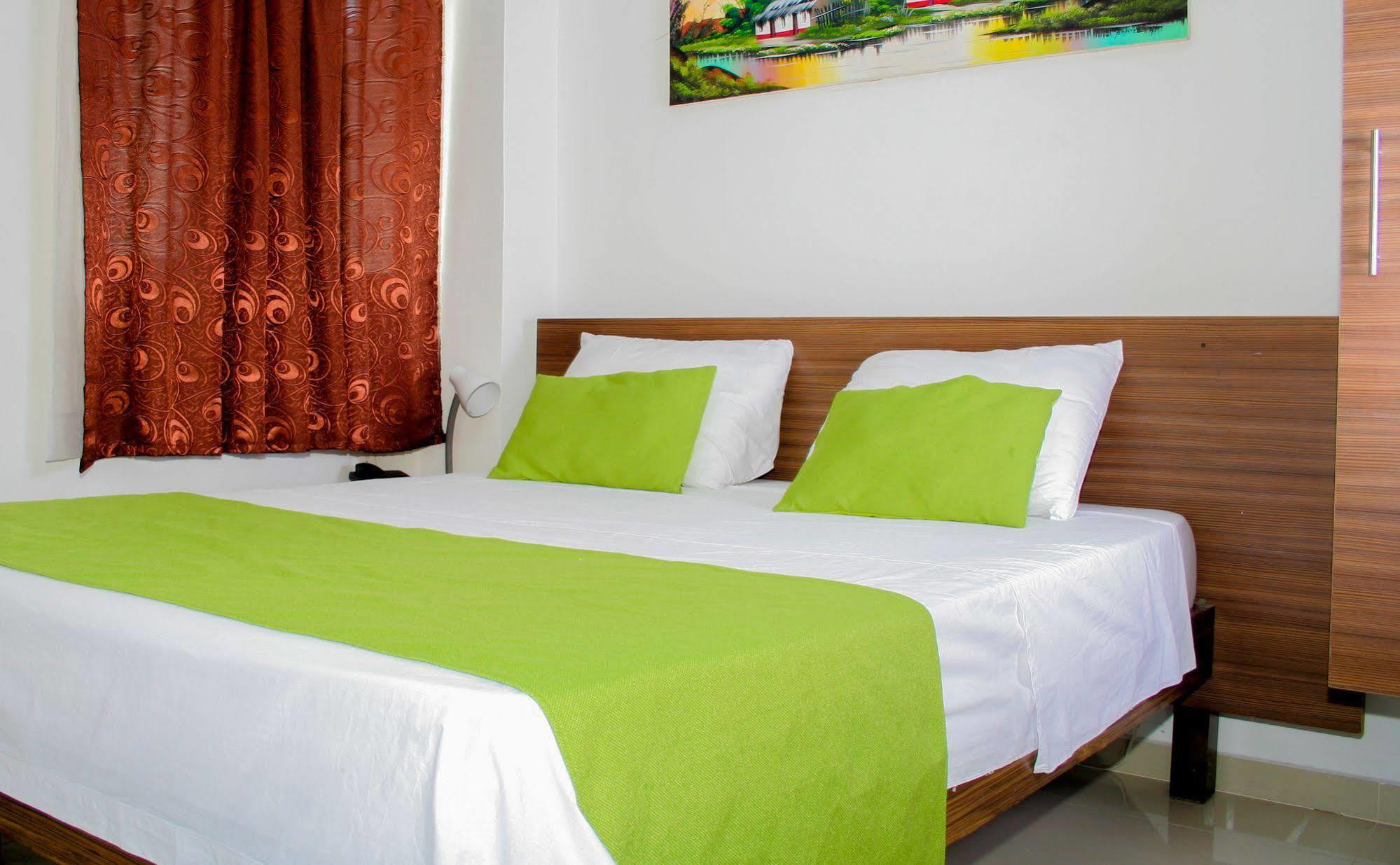 Ayenda 1501 Metropolitana Plaza Hotel Bucaramanga Bagian luar foto