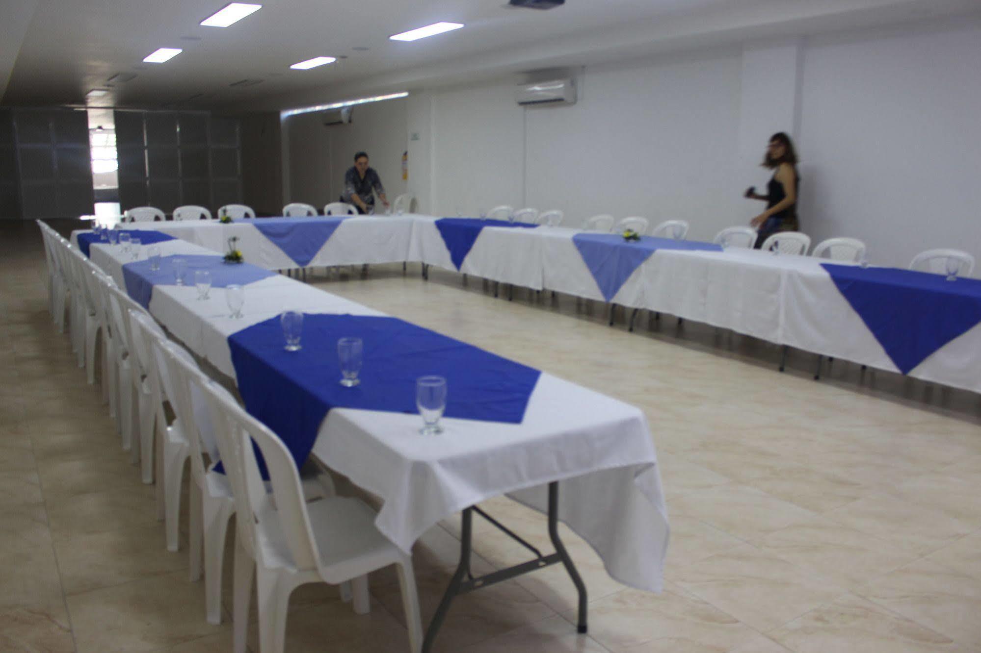 Ayenda 1501 Metropolitana Plaza Hotel Bucaramanga Bagian luar foto